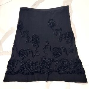 🌈2/$30 EUC Max Studio -Line Ribbon Appliqued Skirt ▪️Size M